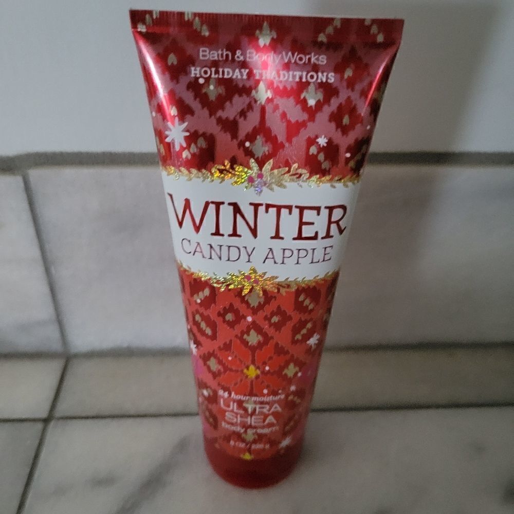 Bath and Body Works Winter Candy Apple Body Cream, 8 oz, NEW